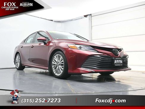 Used 2018 Toyota Camry XLE w/ Audio Package FWD image 19