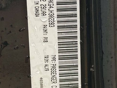 Used 2018 Chrysler 300 Limited w/ Safetytec Plus Group AWD/4WD image 18