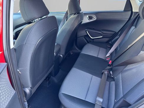 Certified 2025 Kia Soul LX image 10