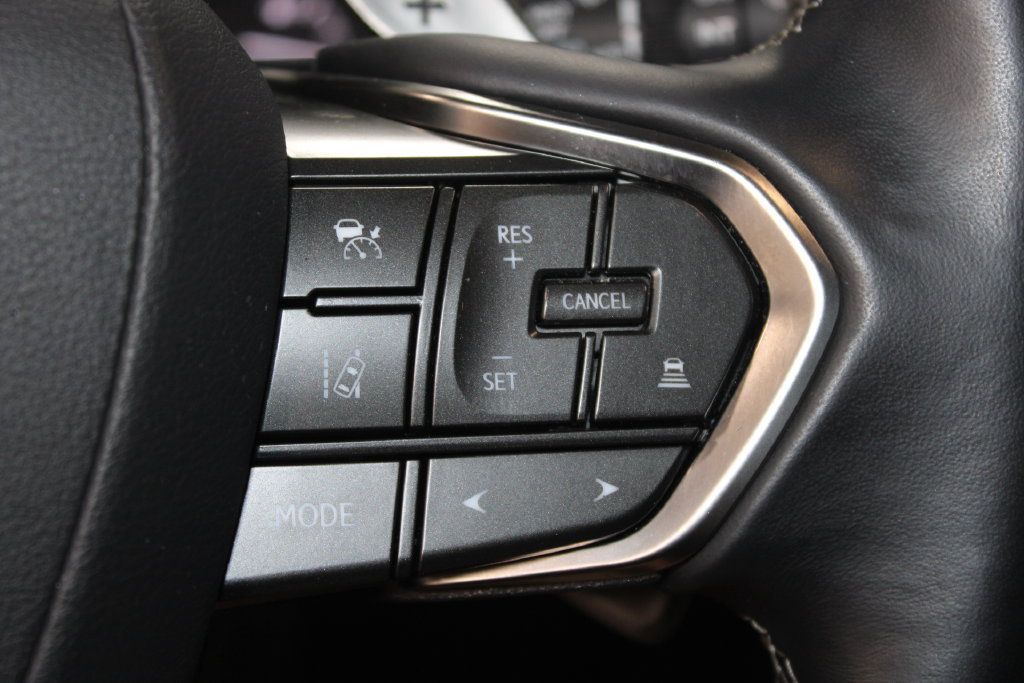 Used 2024 Lexus LX 600 4WD w/ Luxury Package image 41