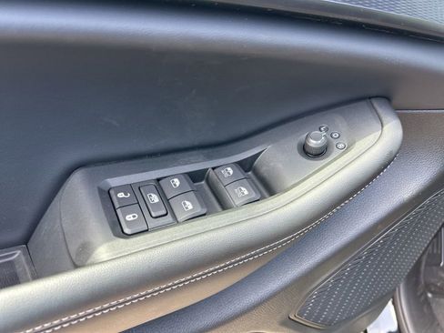 New 2025 Jeep Grand Cherokee Laredo X w/ Luxury Tech Group I image 34