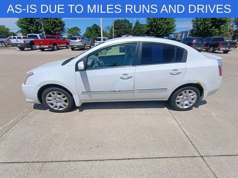 Used 2012 Nissan Sentra 2.0 S FWD image 30
