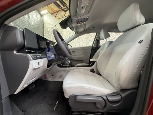 New 2026 Hyundai Kona SE image 17