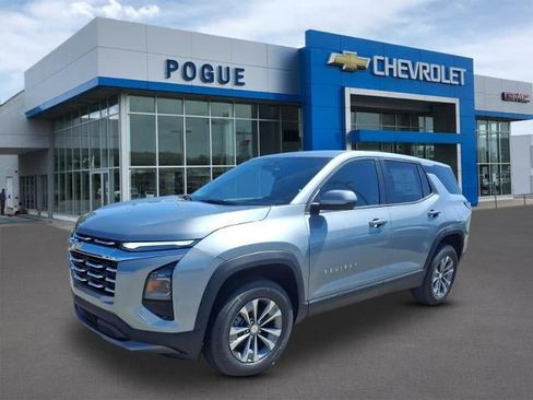 New 2026 Chevrolet Equinox LT FWD image 4