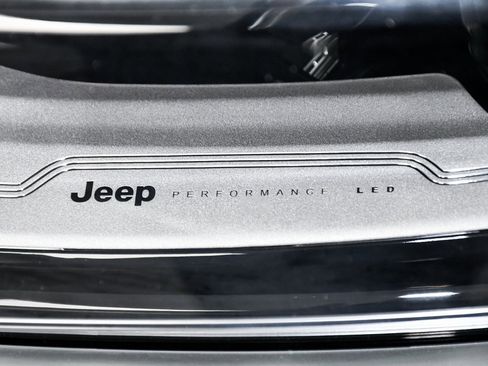 Used 2022 Jeep Wagoneer Series III w/ Premium Group I image 84