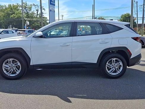 Used 2025 Hyundai Tucson SE image 5