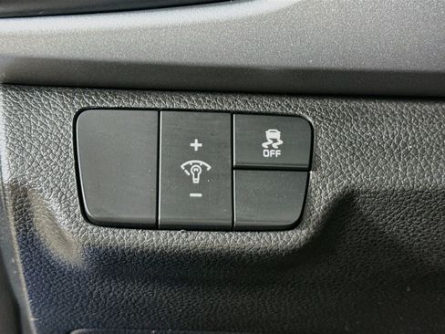 Used 2023 Kia Rio S w/ Technology Package FWD image 9
