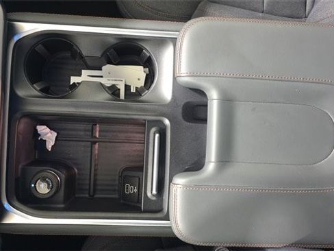 Certified 2025 Ford Expedition Active image 24