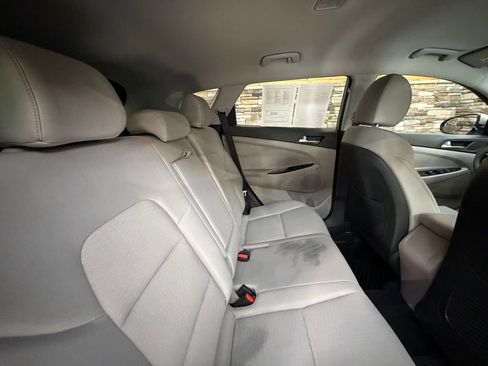 Used 2020 Hyundai Tucson SE w/ Winter Weather Package image 29