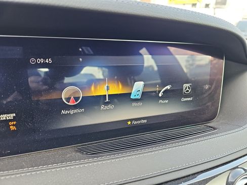 Used 2020 Mercedes-Benz S 450 Sedan image 48