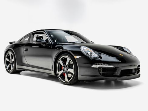 Used 2014 Porsche 911 Carrera S RWD image 5