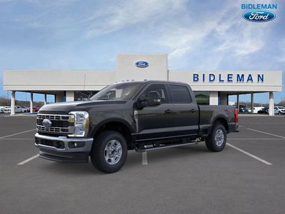 New 2026 Ford F350 XLT w/ FX4 Off-Road Package