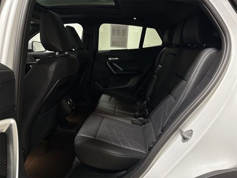 Used 2024 BMW X2 xDrive28i image 23
