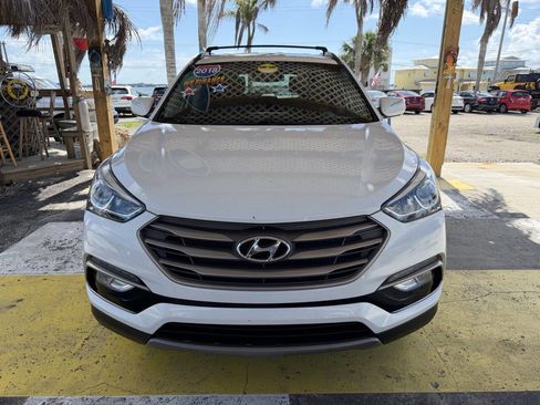 Used 2018 Hyundai Santa Fe Sport 2.0T FWD image 2