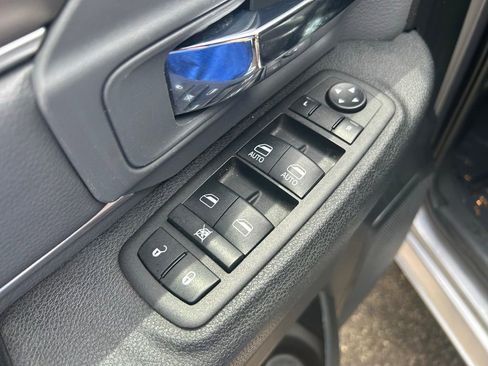 Used 2024 RAM 1500 Classic SLT RWD image 34