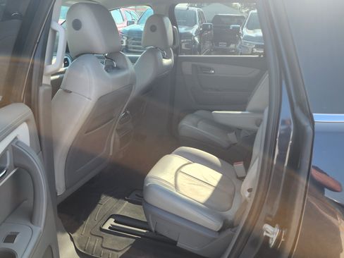 Used 2016 Chevrolet Traverse LT AWD/4WD image 11