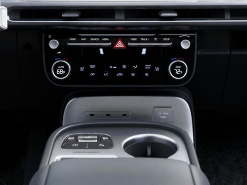 New 2026 Hyundai Ioniq 9 SE AWD/4WD image 28