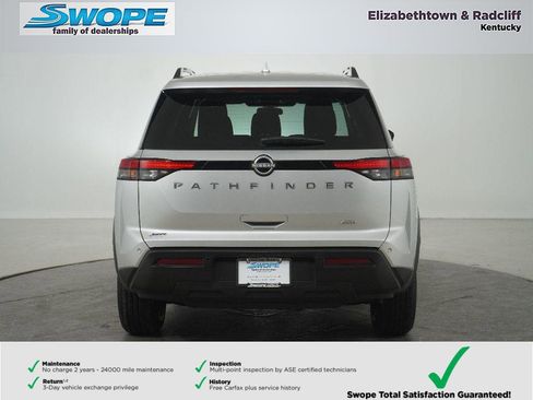 Used 2025 Nissan Pathfinder SV image 5