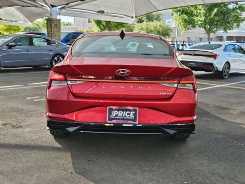Used 2023 Hyundai Elantra Limited FWD image 8