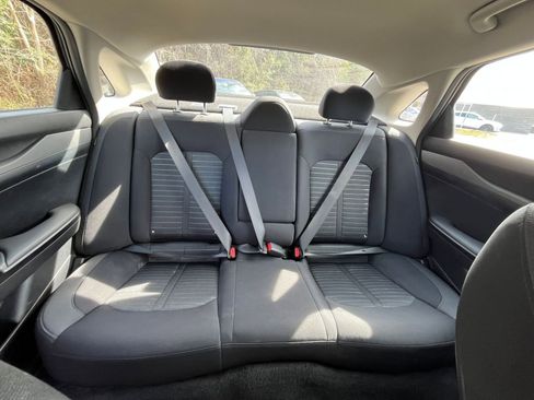 Used 2025 Kia K5 LXS image 36