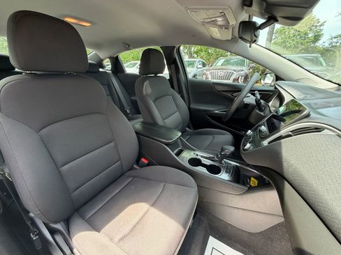 Used 2024 Chevrolet Malibu LT FWD image 10