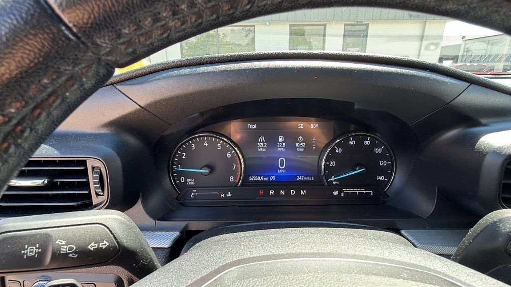 Used 2020 Ford Explorer XLT w/ Comfort Package AWD/4WD image 18