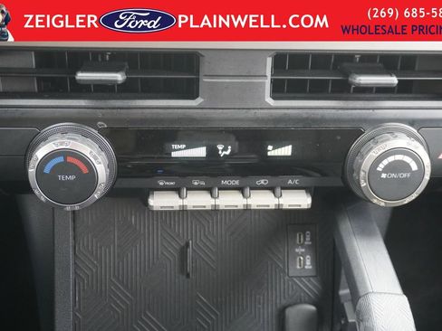 Used 2025 Toyota 4Runner SR5 image 21