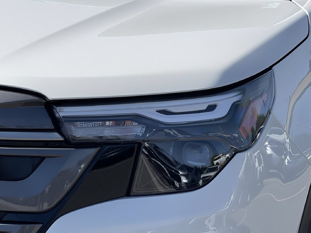 New 2026 Subaru Forester Premium AWD/4WD image 16
