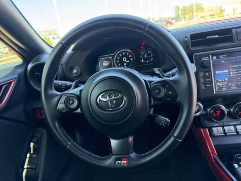 Certified 2022 Toyota GR86 image 23