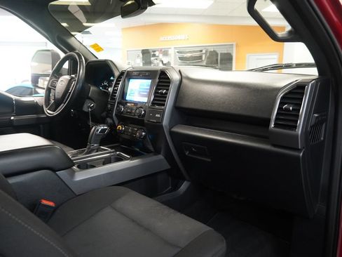 Used 2020 Ford F150 XLT w/ Equipment Group 302A Luxury AWD/4WD image 35