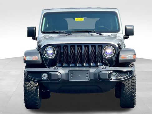 Used 2023 Jeep Wrangler Unlimited Sport AWD/4WD image 2