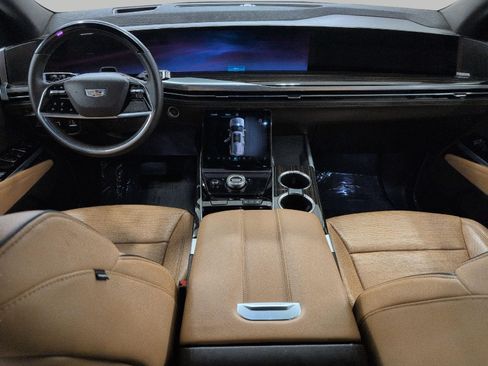 Certified 2025 Cadillac Escalade ESV Premium Luxury w/ Touring Package AWD/4WD image 6