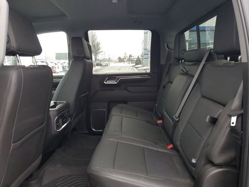 Used 2025 Chevrolet Silverado 2500 LTZ w/ LTZ Plus Package image 29