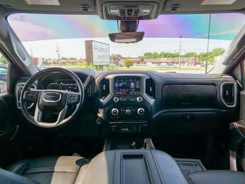 Used 2022 GMC Sierra 2500 Denali w/ Technology Package AWD/4WD image 14