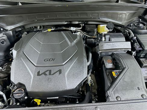 Used 2025 Kia Telluride S FWD image 36