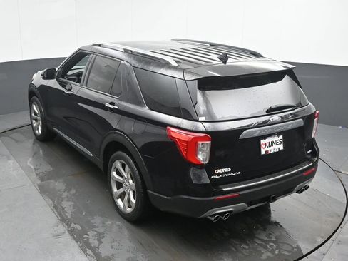 Used 2020 Ford Explorer Platinum w/ Premium Technology Package image 21