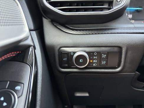 Used 2023 Ford Explorer ST-Line w/ Class IV Trailer Tow Package image 37