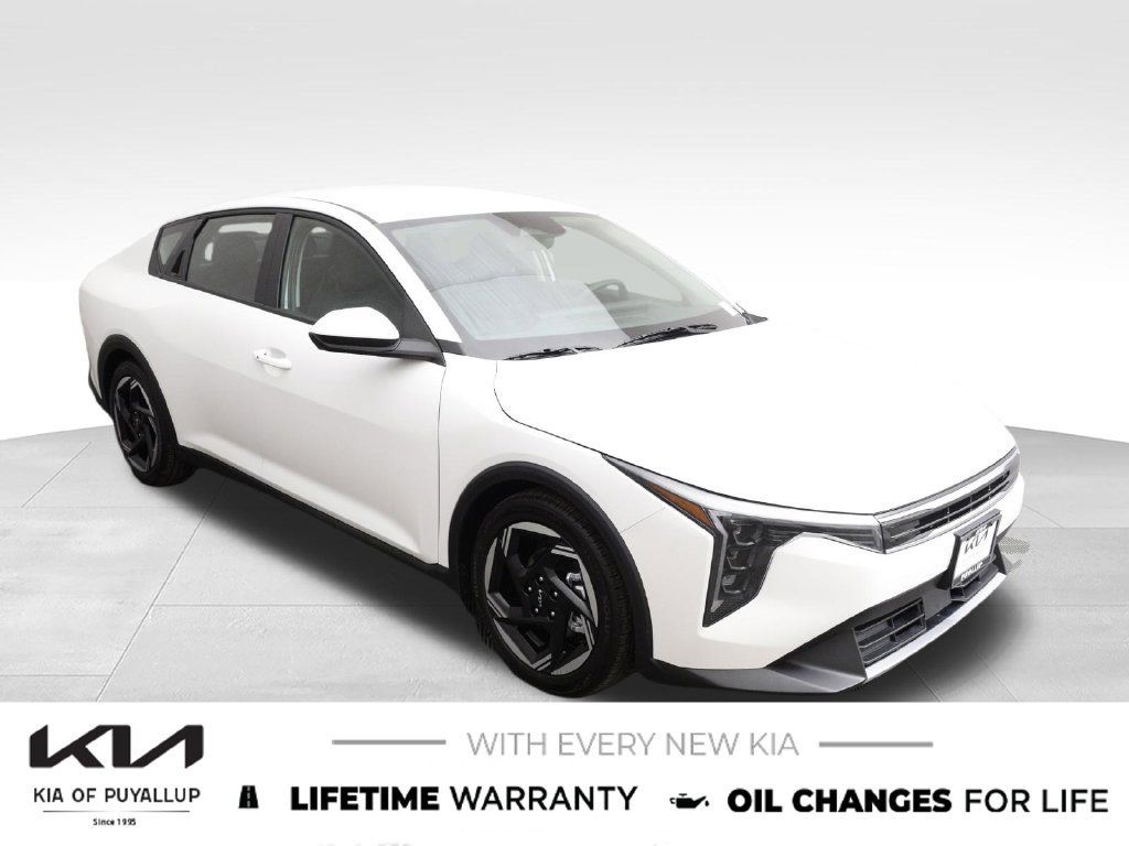 New 2026 Kia K4 EX FWD image 3