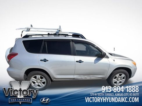 Used 2008 Toyota RAV4 4WD image 4