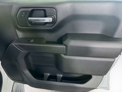 Used 2024 Chevrolet Silverado 1500 Custom Trail Boss image 30