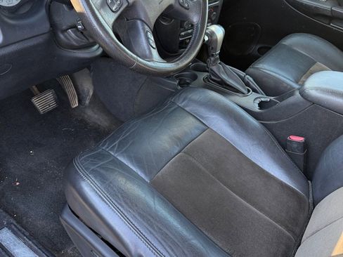 Used 2006 Chevrolet TrailBlazer LT w/ SS Package image 5