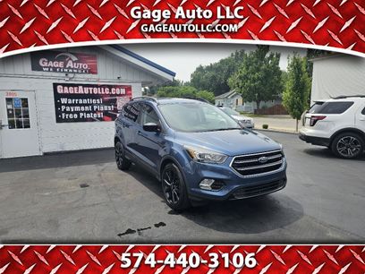 Used 2018 Ford Escape SE w/ SE Sport Appearance Package