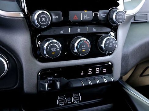 Used 2025 RAM 1500 Lone Star AWD/4WD image 19