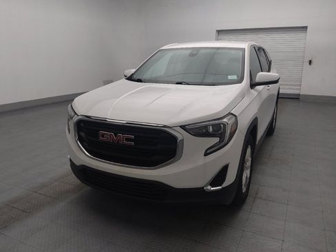 Used 2020 GMC Terrain SLE FWD image 15