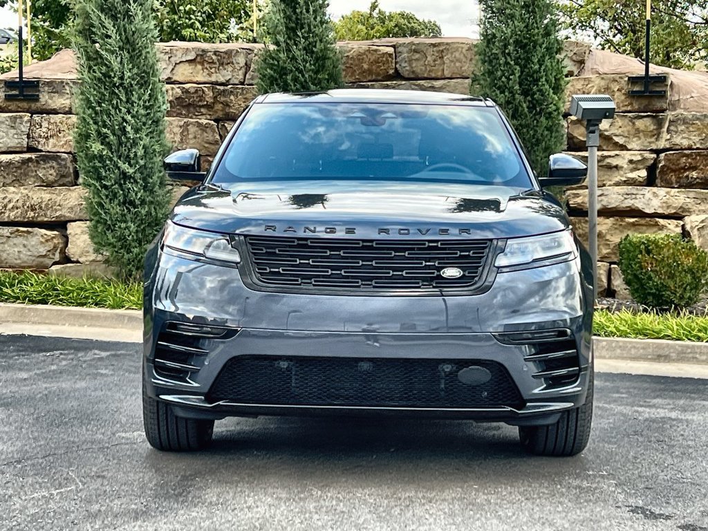 Certified 2025 Land Rover Range Rover Velar Dynamic SE AWD/4WD image 8