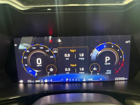 Used 2023 Chevrolet Colorado ZR2 AWD/4WD image 14