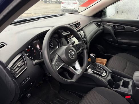 Certified 2020 Nissan Rogue S image 13