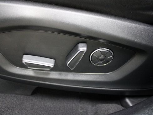 Used 2020 Ford Explorer ST w/ Premium Technology Package image 17