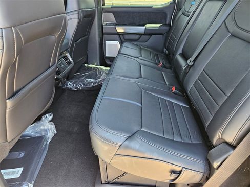 New 2025 Ford F250 Platinum image 21