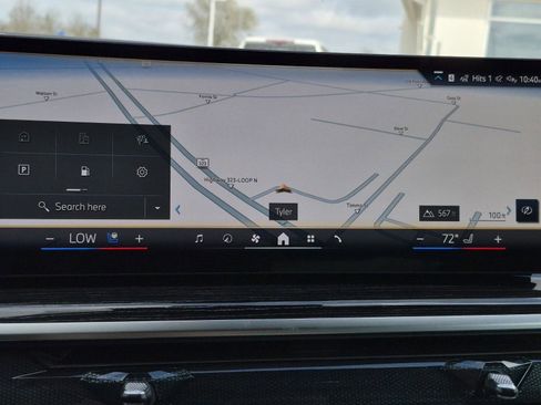 New 2026 BMW X6 xDrive40i w/ Executive Package image 17